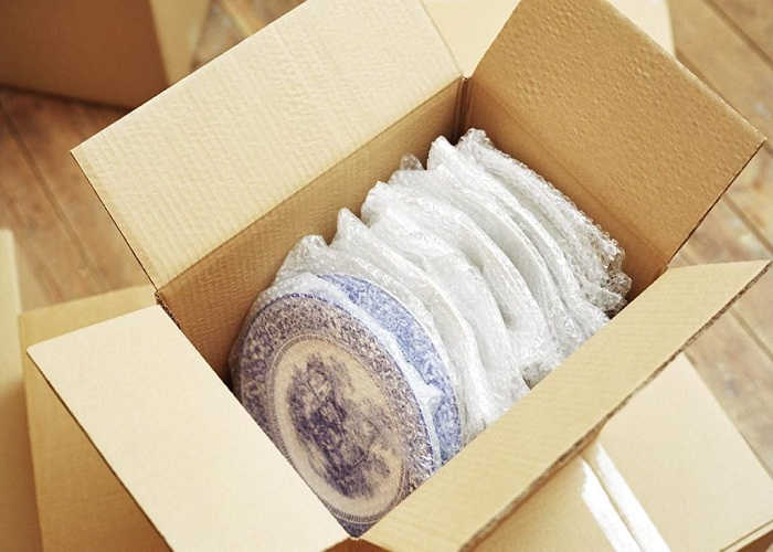 Những mặt hàng dễ vỡ khi vận chuyển cần cẩn thận tuyệt đối