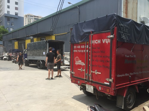 Di dời kho xưởng bằng xe tải chuyên dụng