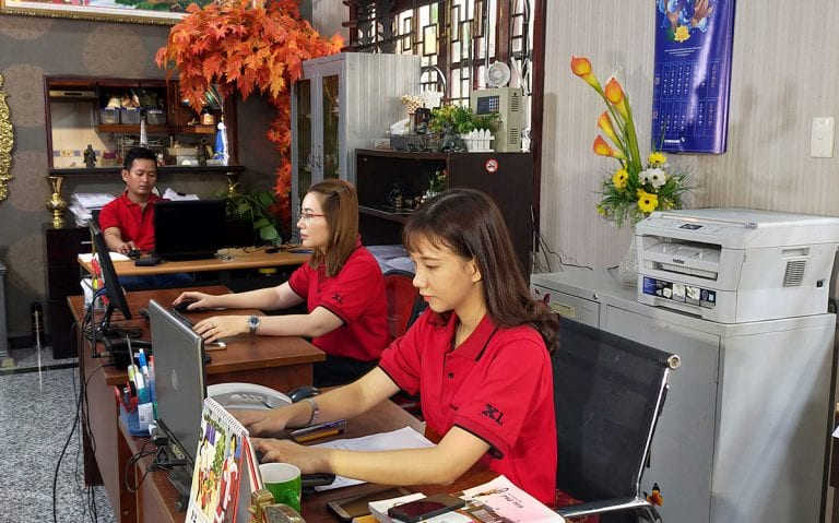 Đội ngũ nhân viên tư vấn dịch vụ Ku casino quận 7