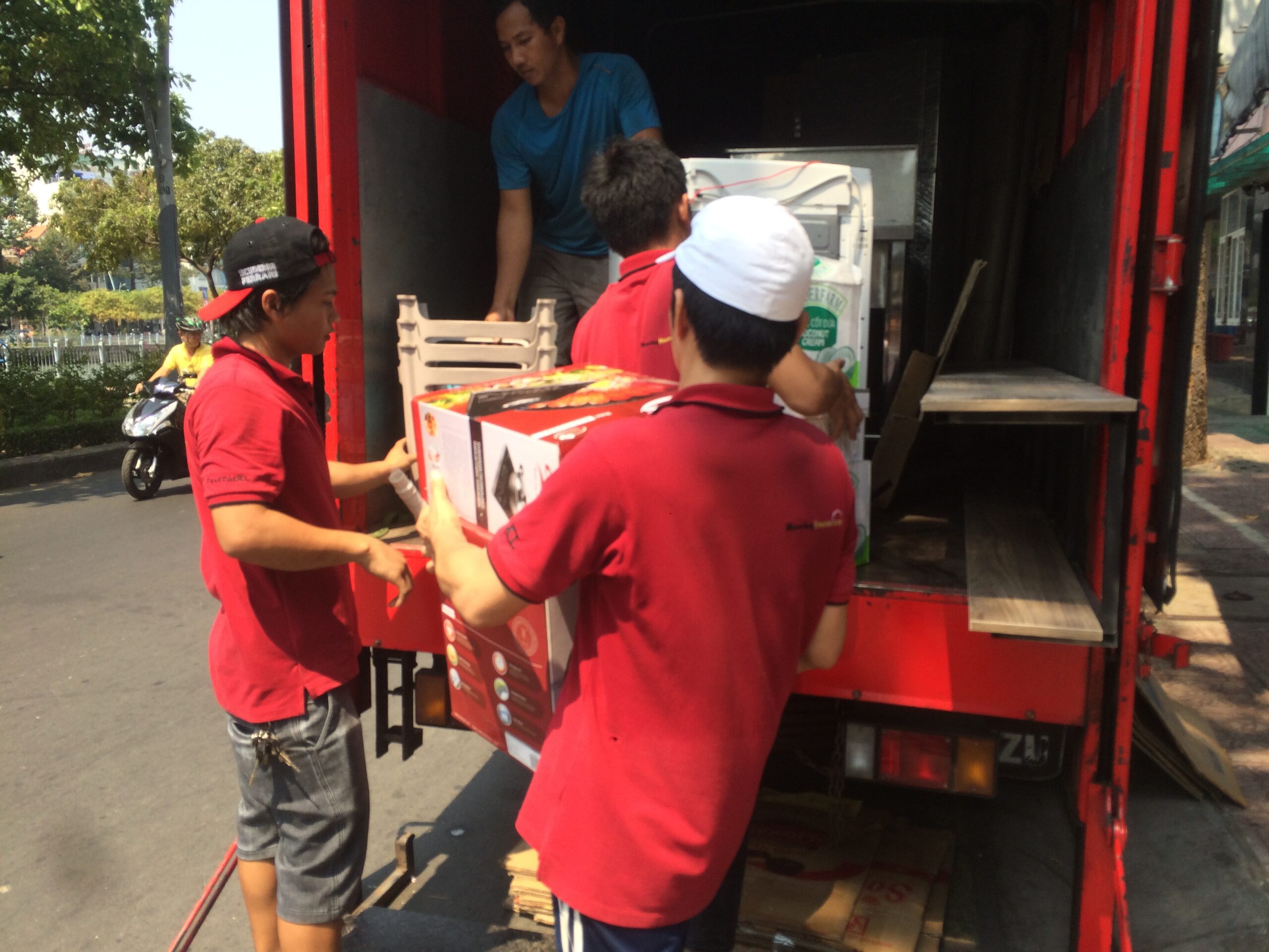 Dịch vụ dọn nhà huyện Hóc Môn - Ku casino -