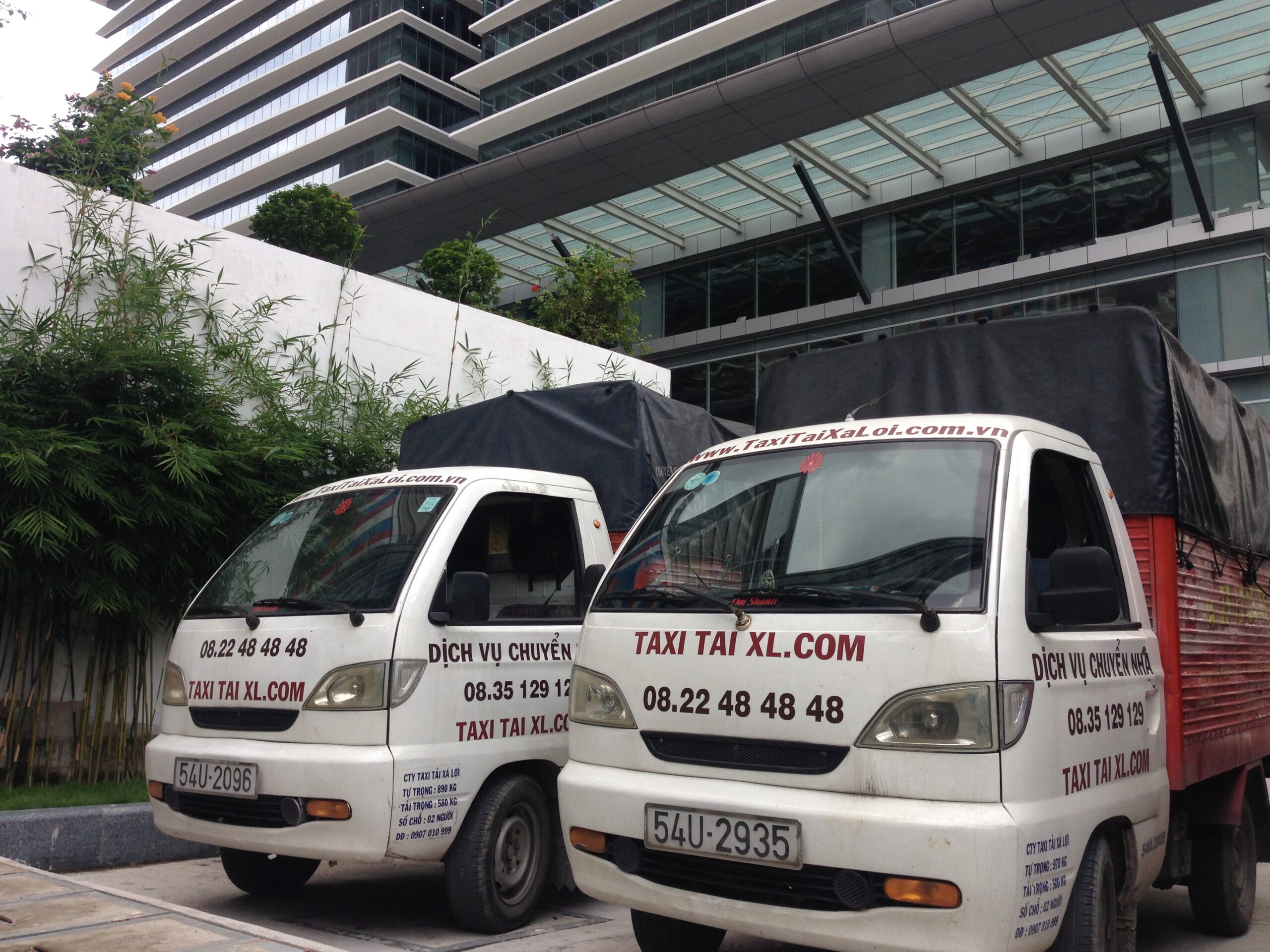 Xe tải chở hàng chất lượng TPHCM