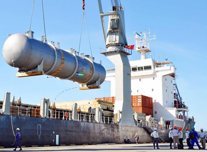 Xe siêu trường siêu trọng bao nhiêu bánh