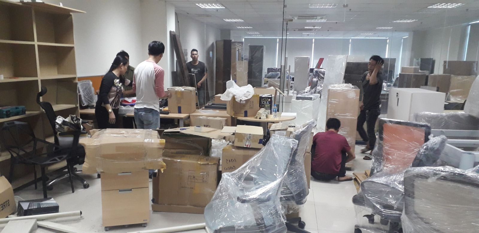 Công ty chuyển văn phòng trọn gói nào tốt nhất TPHCM