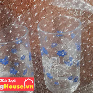 Sử dụng giấy bubble để bọc ly thủy tinh